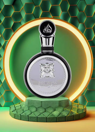 Fakhar Man-Lattafa, Barbati 